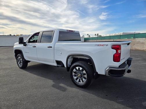 2022 Chevrolet Silverado 2500 WT