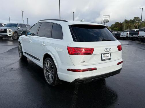 2019 Audi Q7 55 Prestige