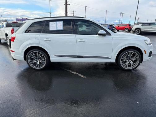2019 Audi Q7 55 Prestige