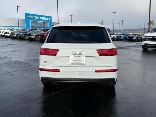 2019 Audi Q7 55 Prestige