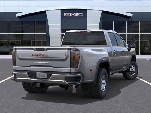 2026 GMC Sierra 3500 SLT