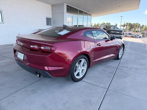 2023 Chevrolet Camaro 1LT