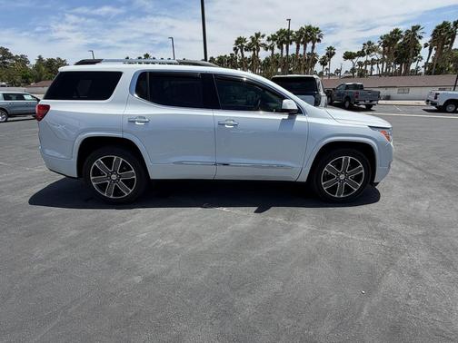 White Frost Tricoat 2018 GMC Acadia Denali