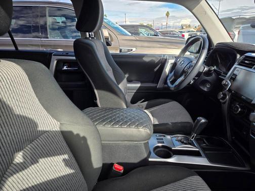 2021 Toyota 4Runner SR5