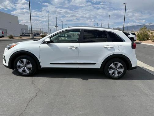 2020 Kia Niro LX