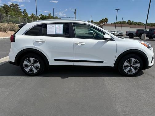 2020 Kia Niro LX