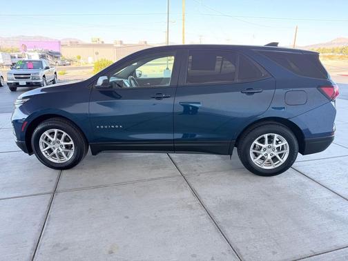 2022 Chevrolet Equinox LS