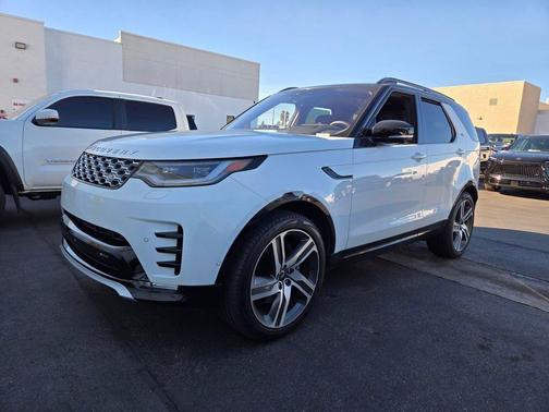 2023 Land Rover Discovery P360 Metropolitan Edition