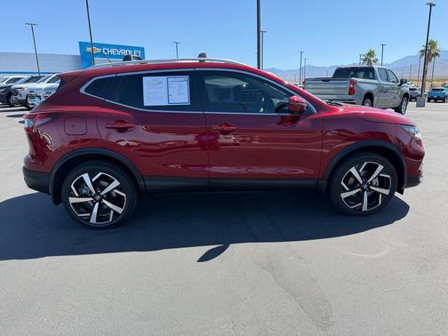 Scarlet Ember Tintcoat 2021 Nissan Rogue Sport SL