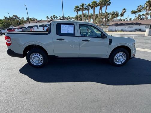 Desert Sand 2025 Ford Maverick XL