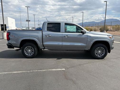 2025 Chevrolet Colorado LT