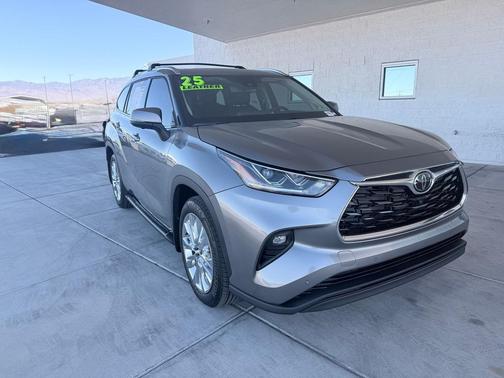 2025 Toyota Highlander Limited