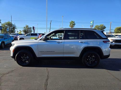 2024 Jeep Grand Cherokee Altitude