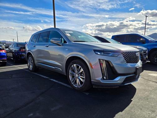 2025 Cadillac XT6 Premium Luxury AWD