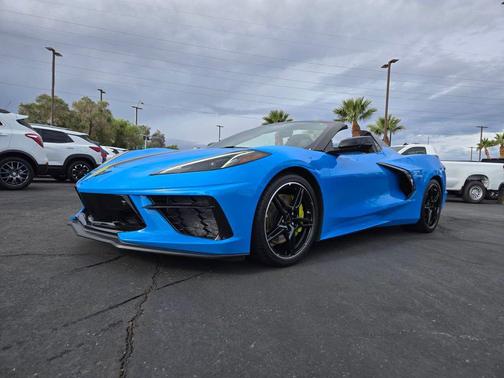 2023 Chevrolet Corvette Stingray w/2LT
