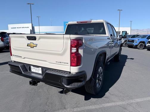 2026 Chevrolet Silverado 2500 Custom