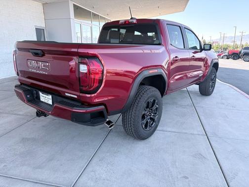 2025 GMC Canyon Elevation