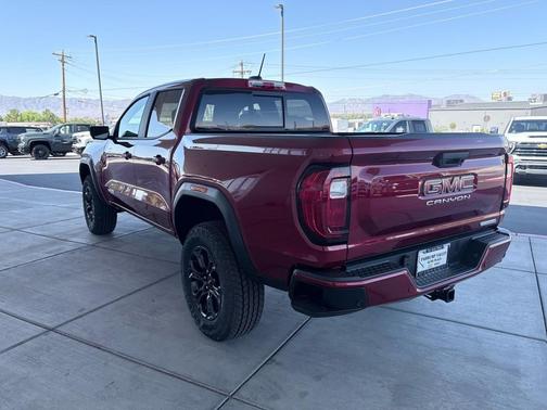 2025 GMC Canyon Elevation