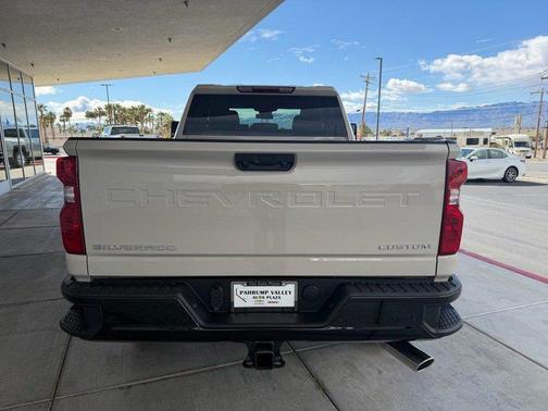 2026 Chevrolet Silverado 2500 Custom