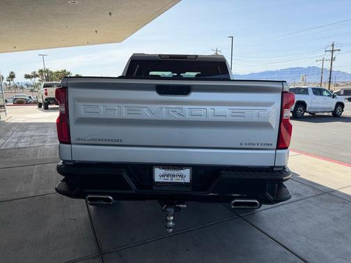 2020 Chevrolet Silverado 1500 Custom Trail Boss