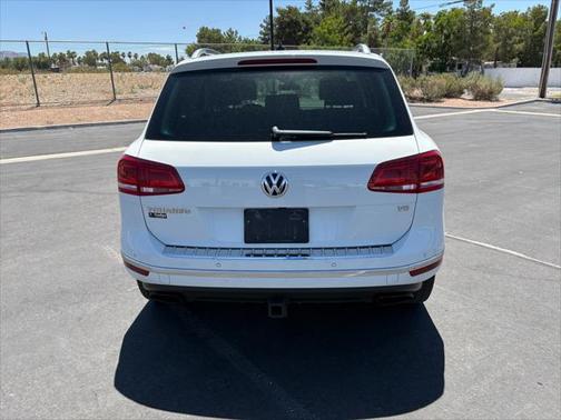 2017 Volkswagen Touareg V6 Executive