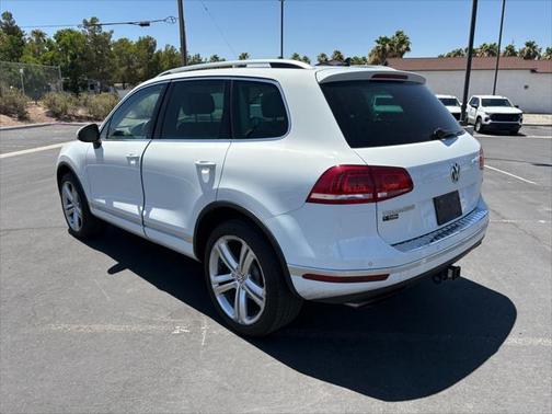2017 Volkswagen Touareg V6 Executive