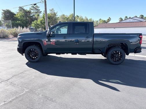 2025 Chevrolet Silverado 2500 LT