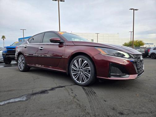 2023 Nissan Altima 2.5 SL