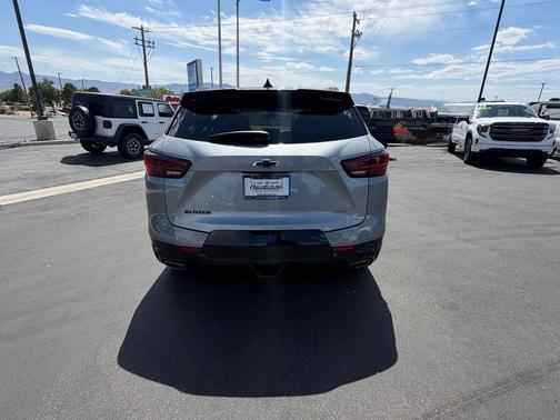 Sterling Gray Metallic 2023 Chevrolet Blazer RS