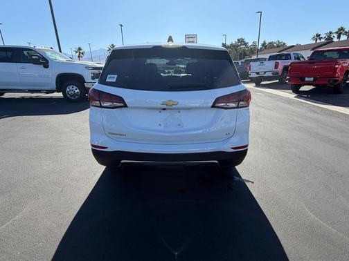 Summit White 2024 Chevrolet Equinox 1LT