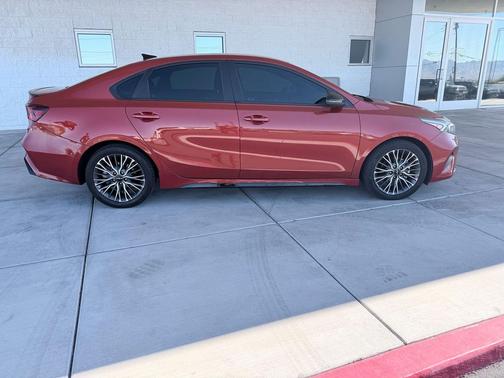 2022 Kia Forte GT-Line