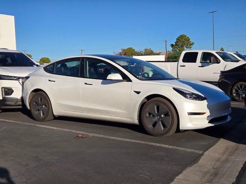 2023 Tesla Model 3 Long Range
