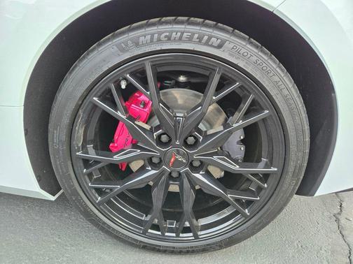 2023 Chevrolet Corvette Stingray w/2LT