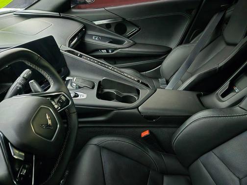 2023 Chevrolet Corvette Stingray w/2LT