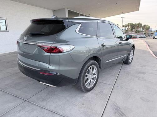 2022 Buick Enclave FWD Premium