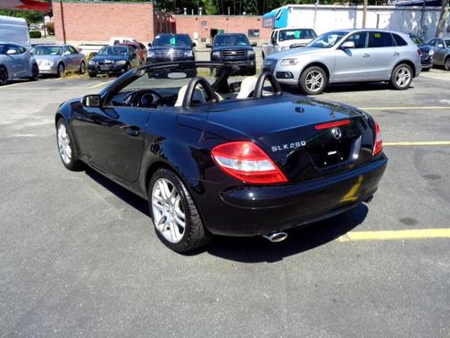 2008 Mercedes-Benz SLK-Class Base