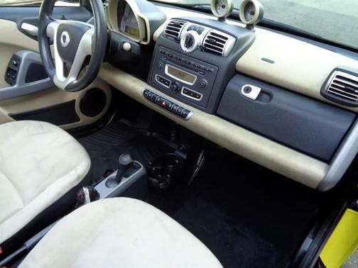 2008 smart ForTwo 2dr Cabriolet Passion
