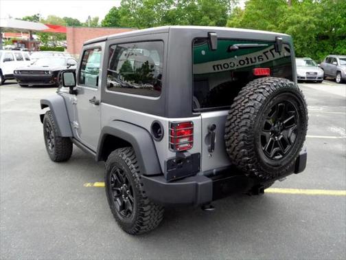 2017 Jeep Wrangler Willys Wheeler 4x4