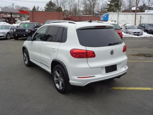 2017 Volkswagen Tiguan 2.0T Sport