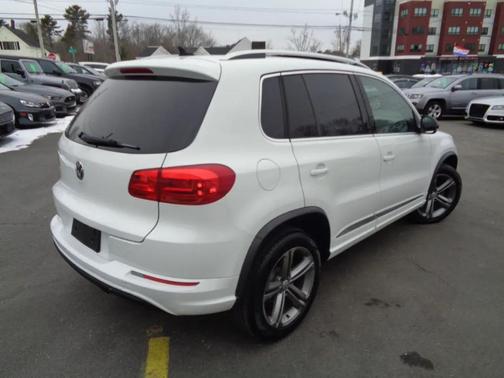 2017 Volkswagen Tiguan 2.0T Sport