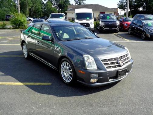 2010 Cadillac STS 4dr Sdn V6 AWD w/1SB