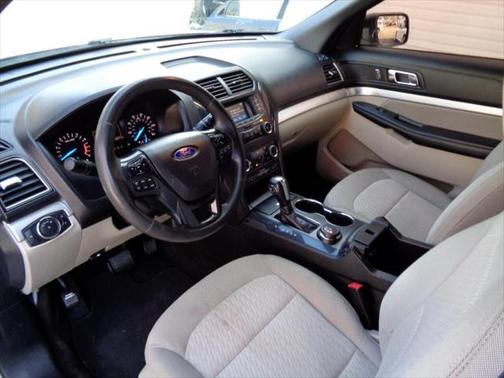 2018 Ford Explorer Base