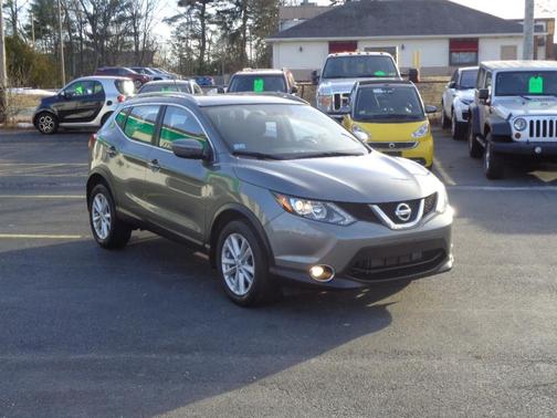 2017 Nissan Rogue Sport SV