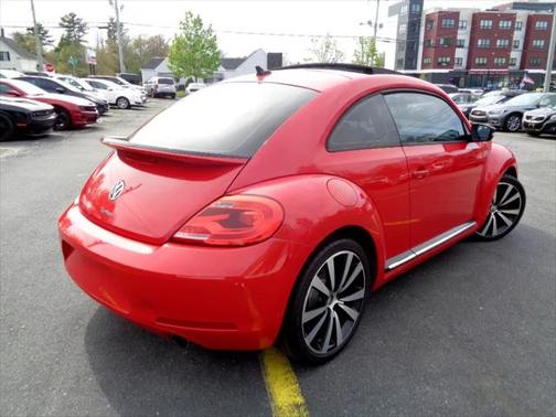 2012 Volkswagen Beetle Base