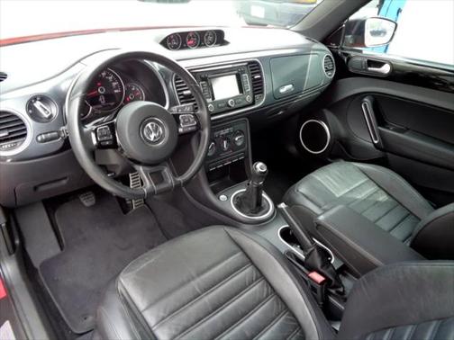 2012 Volkswagen Beetle Base