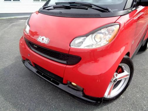 2009 smart ForTwo 2dr Cpe Brabus