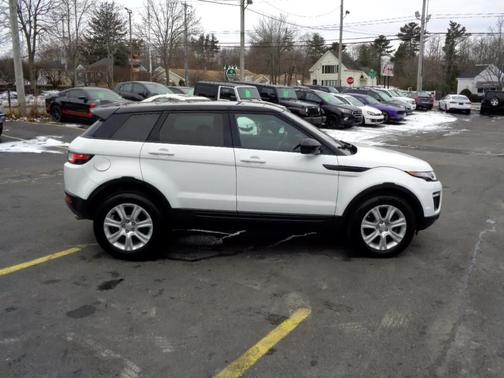 2019 Land Rover Range Rover Evoque 5 Door SE