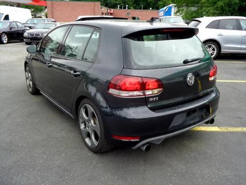 2011 Volkswagen GTI Autobahn