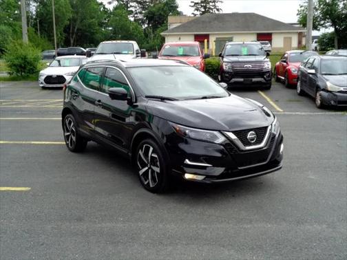 2020 Nissan Rogue Sport SL