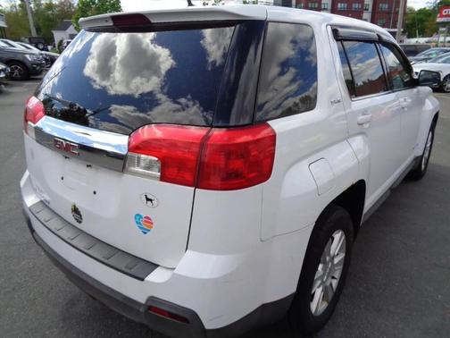 White 2012 GMC Terrain SLE-1